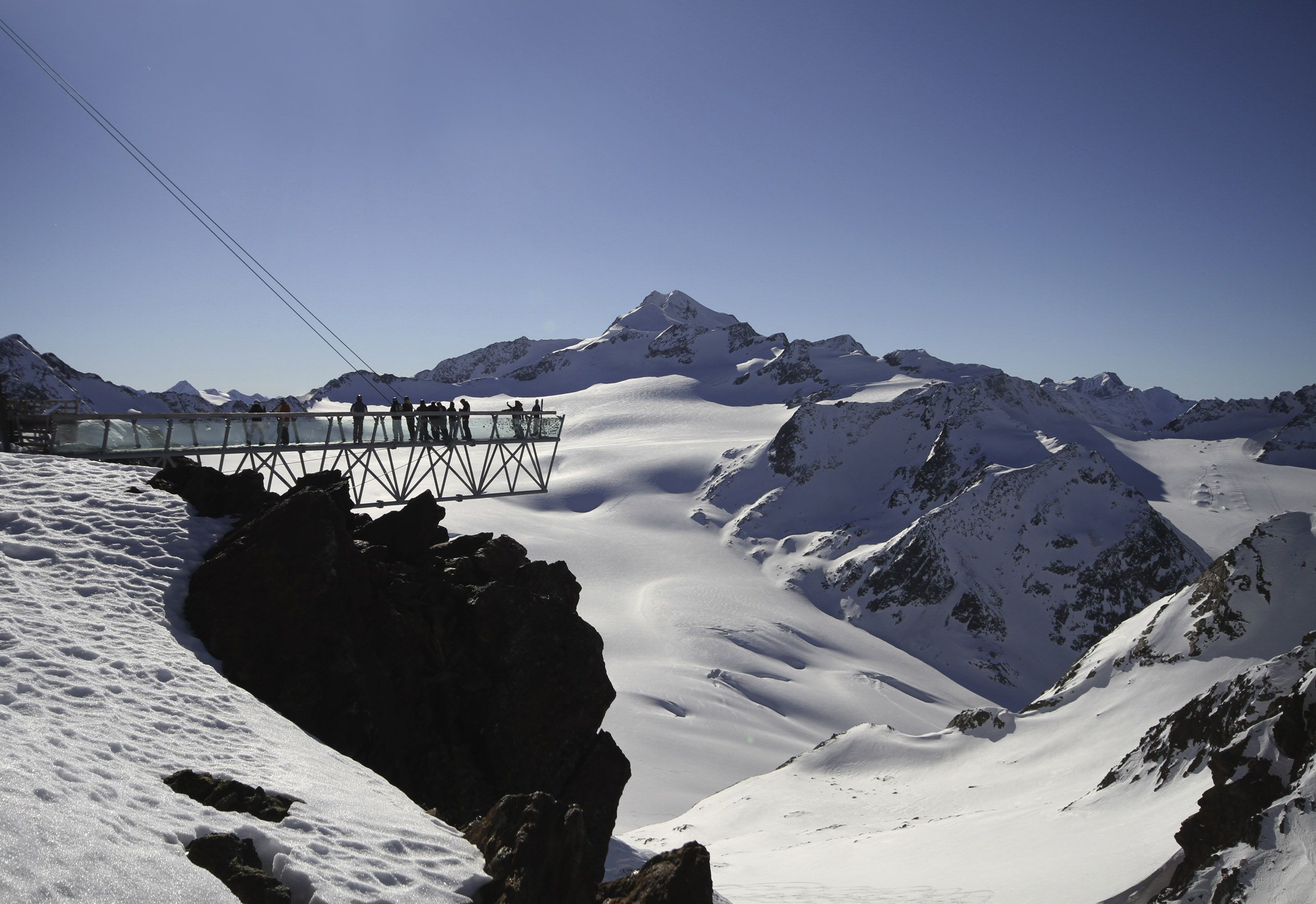 Aussichtsplattform Big 3 Sölden am Tiefenbachkogel im Winter