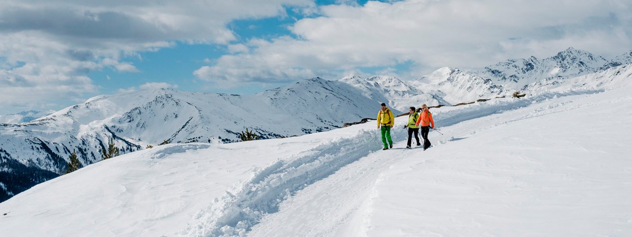 Zimowe wędrówki w Tiroler Oberland, © ©Tirol Werbung / Herbig Hans